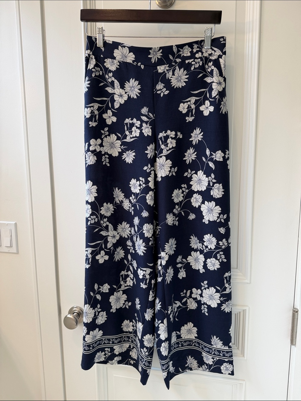 NWT Loft Printed Pants